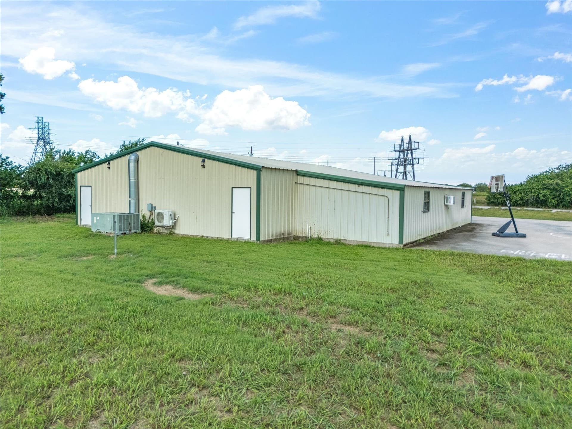 2 acres in Montague County - photo 7