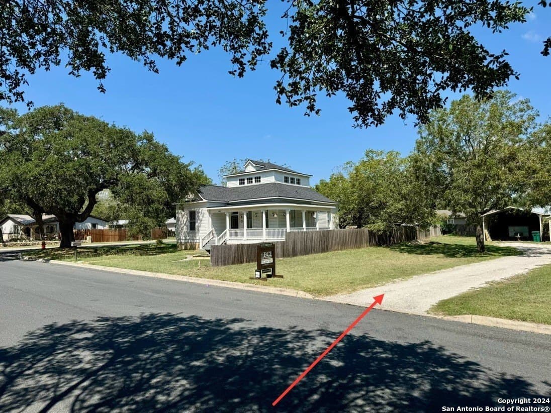 0.26 acres in Kendall County featured view