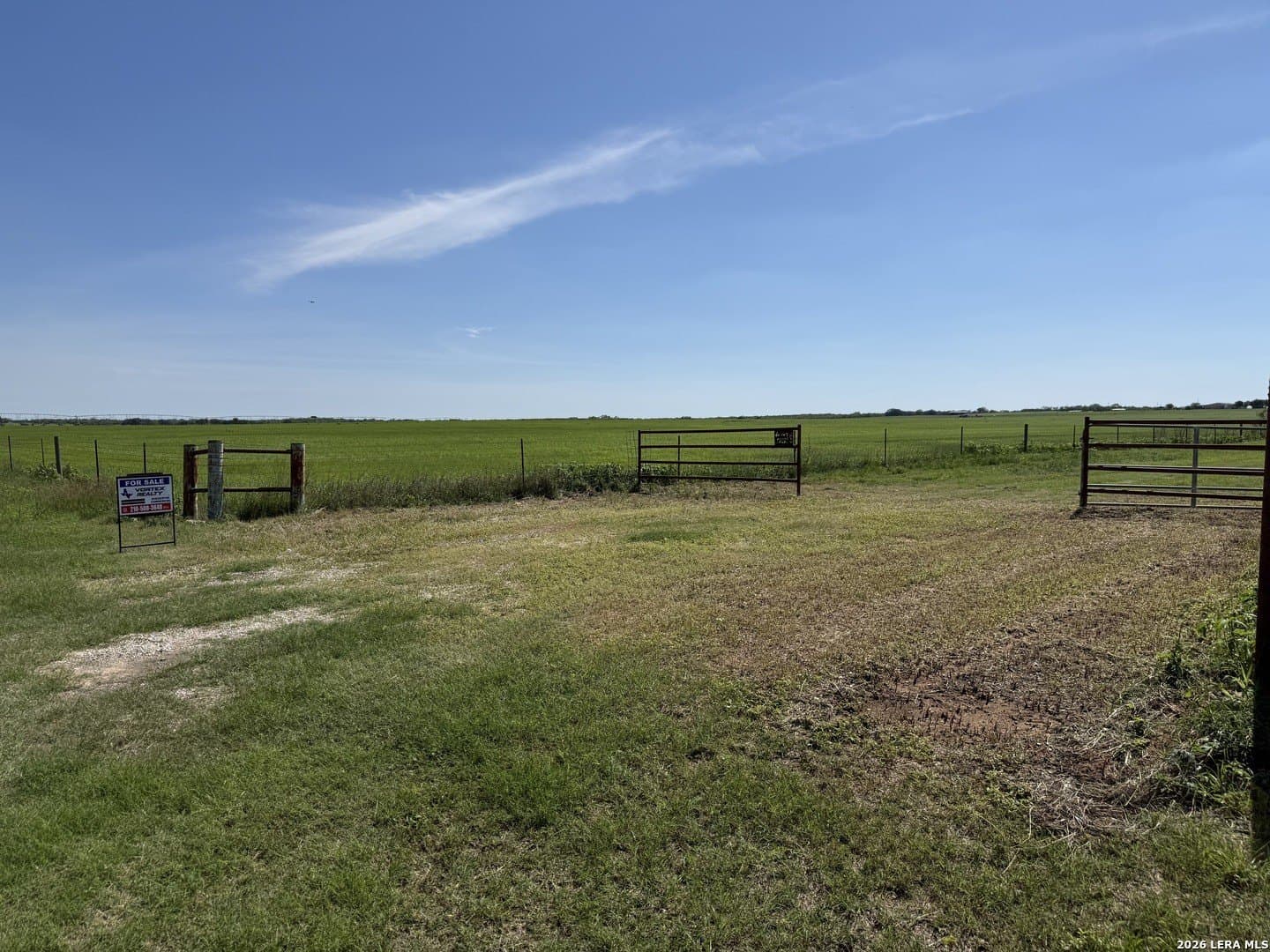 38.69 acres in Frio County gallery image 2