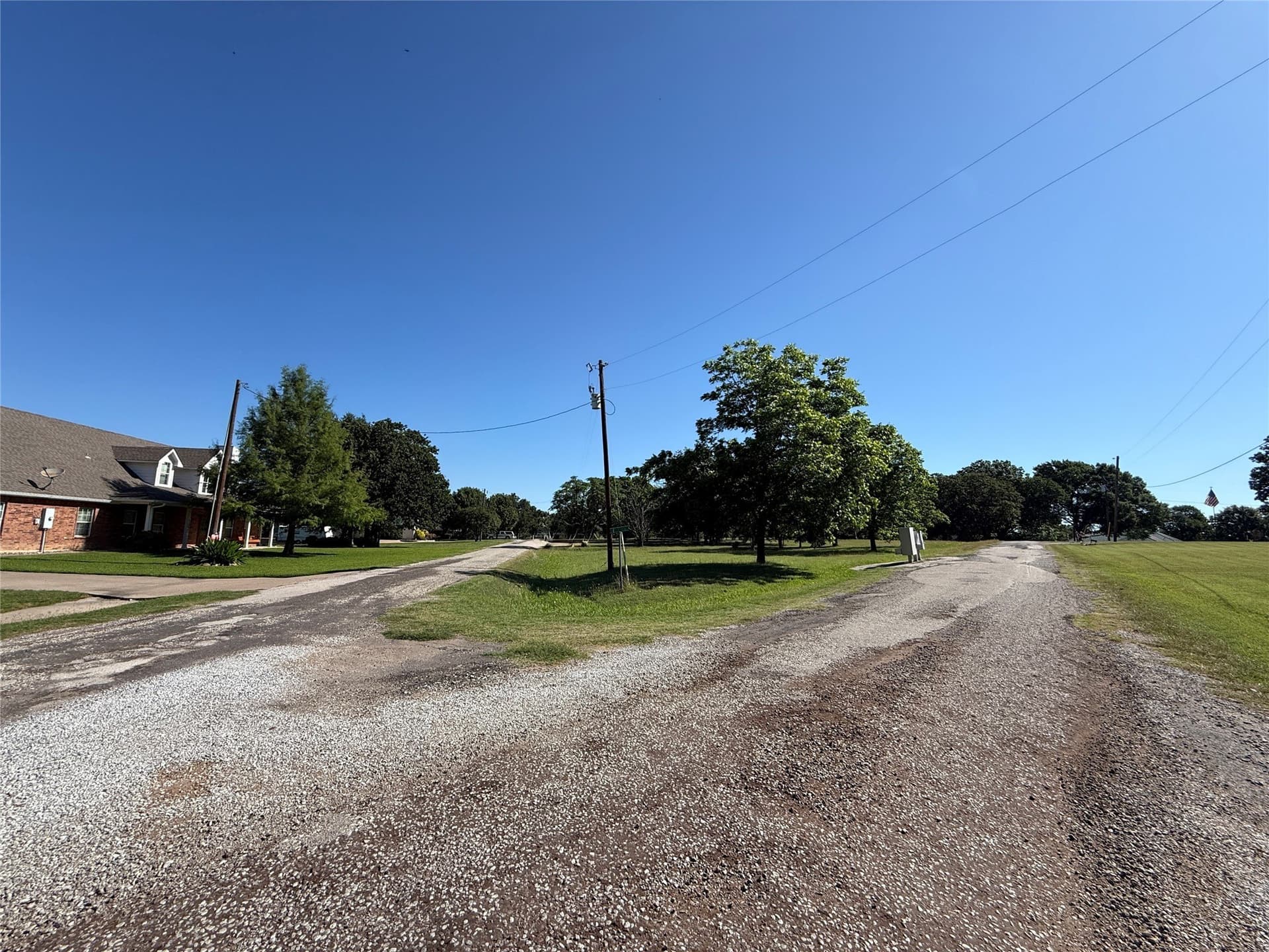 0.58 acres in Navarro County - photo 14