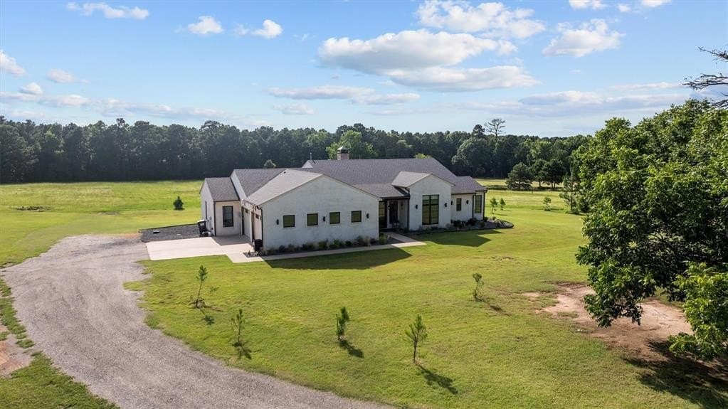 10 acres in Smith County featured view