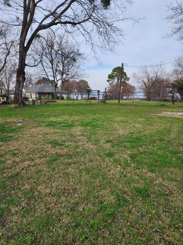 0.18 acres in Henderson County