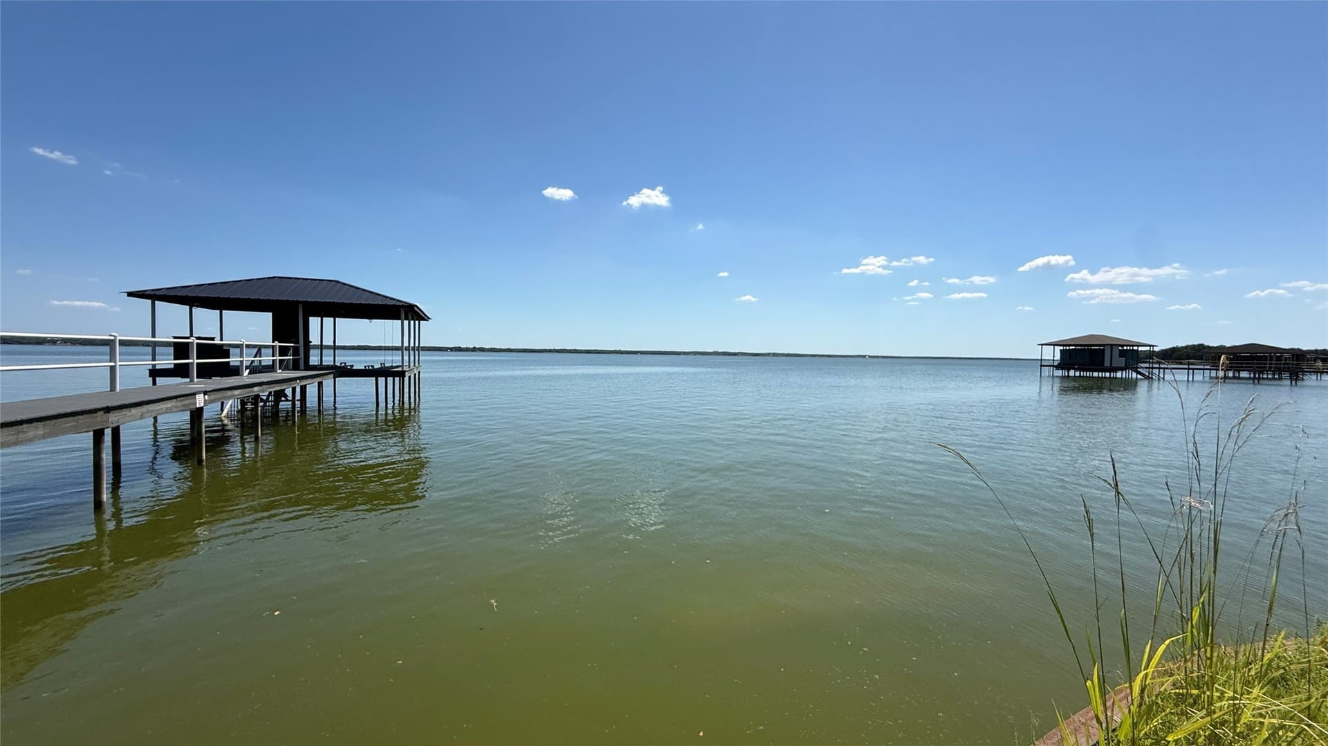 0.81 acres in Navarro County - photo 5