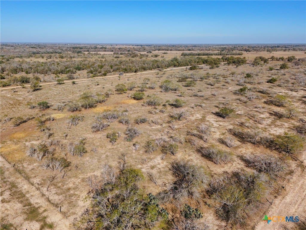 28 acres in Gonzales County - photo 45