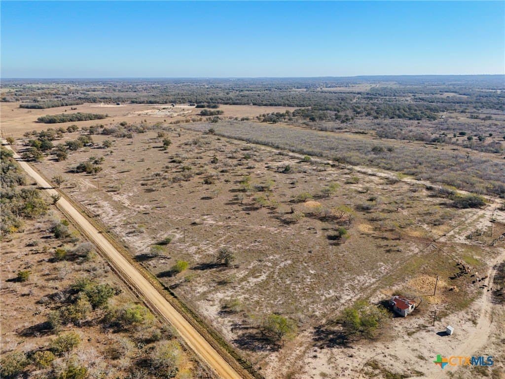 28 acres in Gonzales County