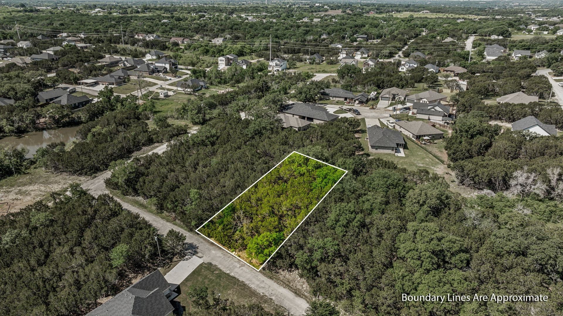 0.07 acres in Hood County - photo 7