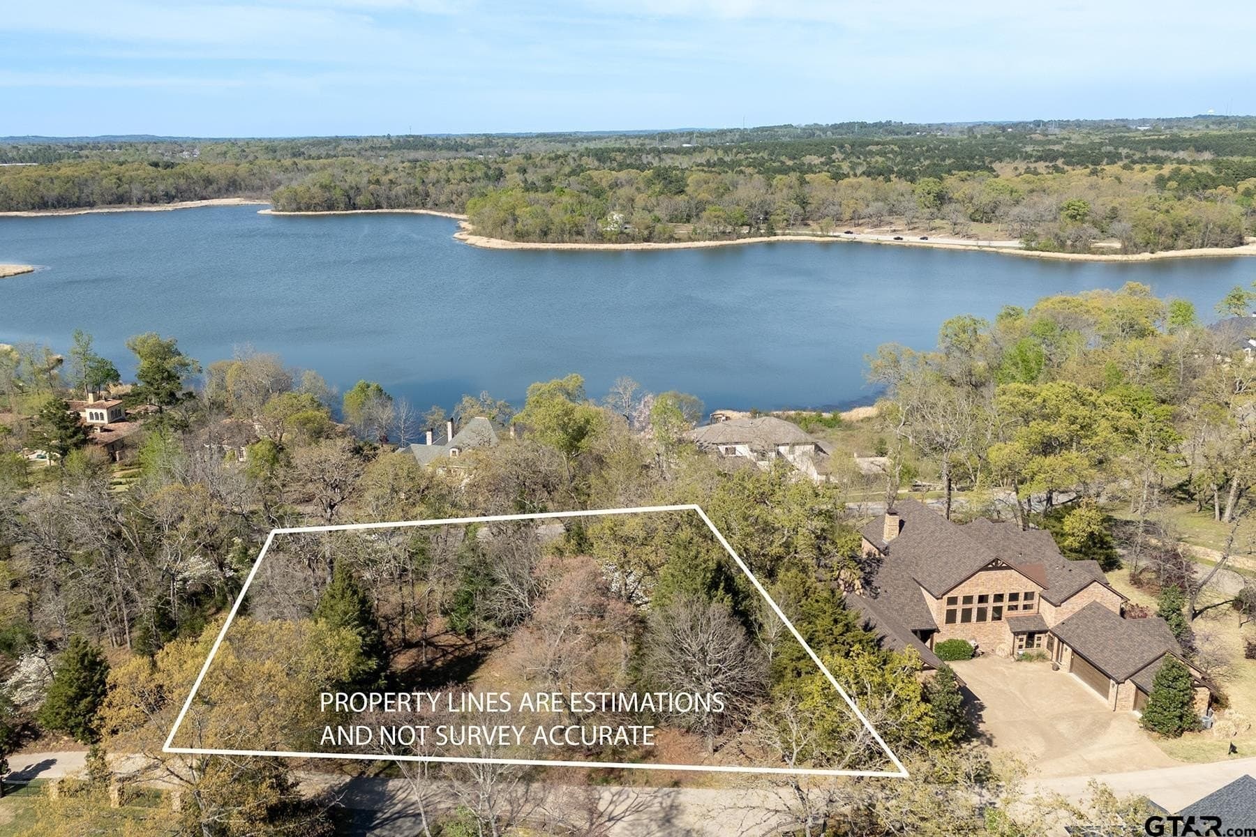 0.81 acres in Smith County