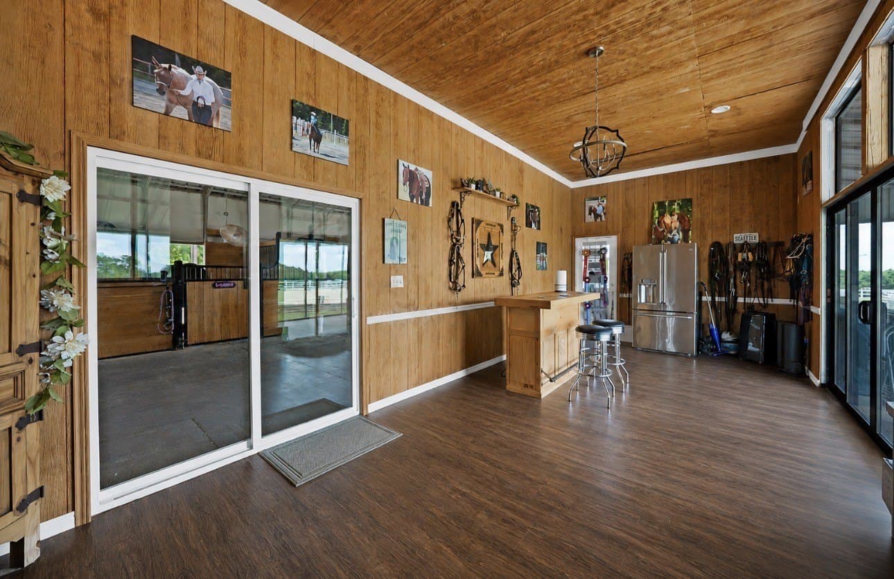 8.62 acres in Ellis County featured view