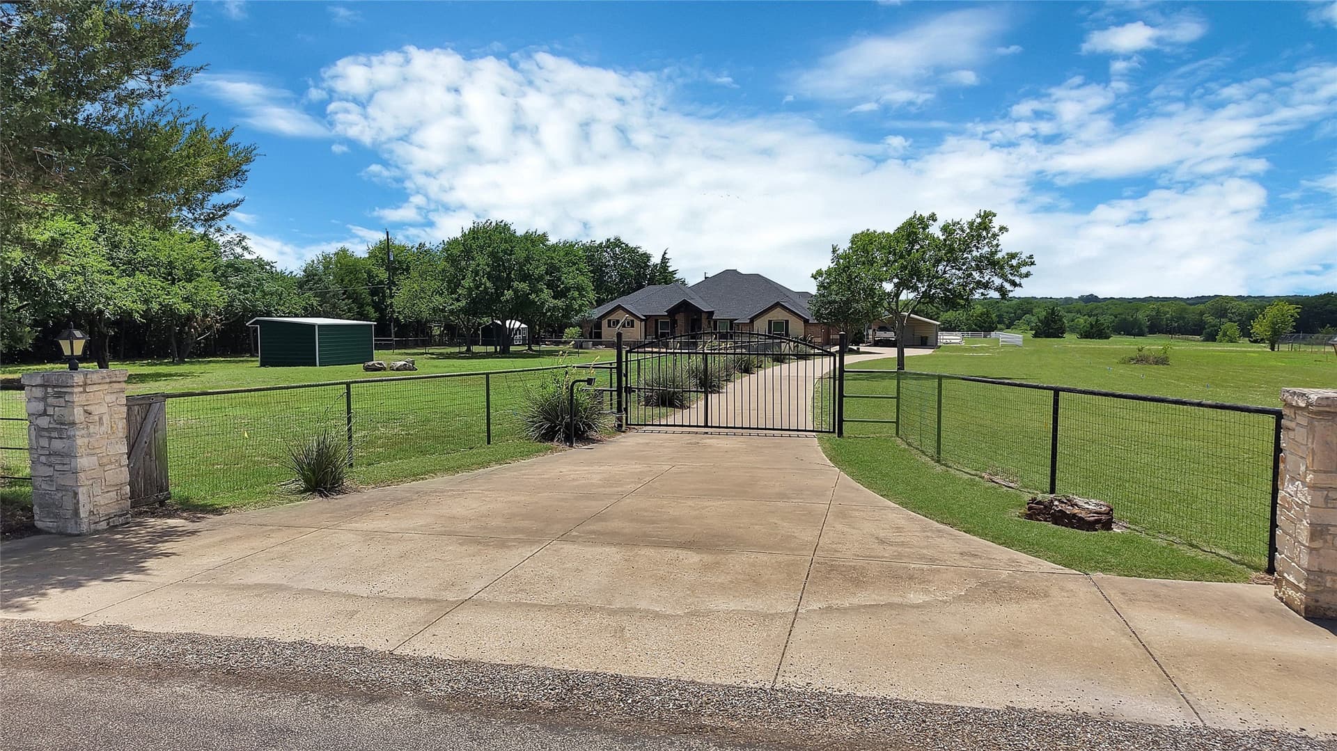 8.62 acres in Ellis County - photo 37