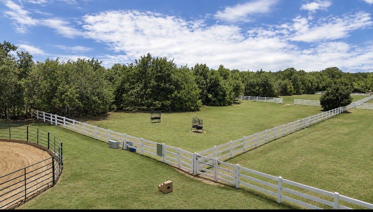 8.62 acres in Ellis County - photo 35