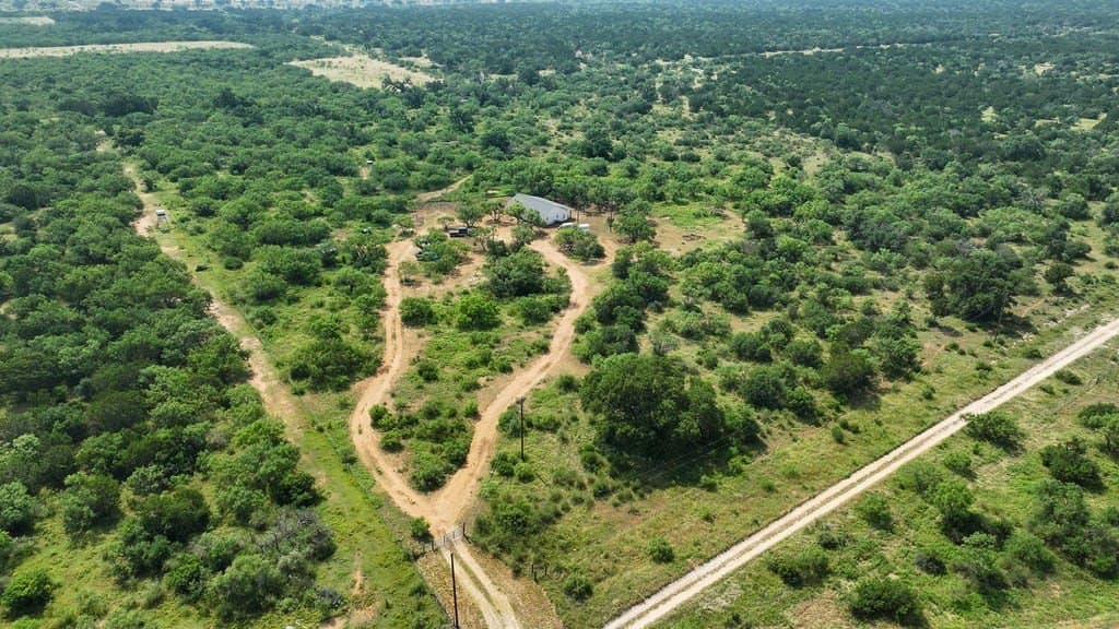 20 acres in Kimble County gallery image 3