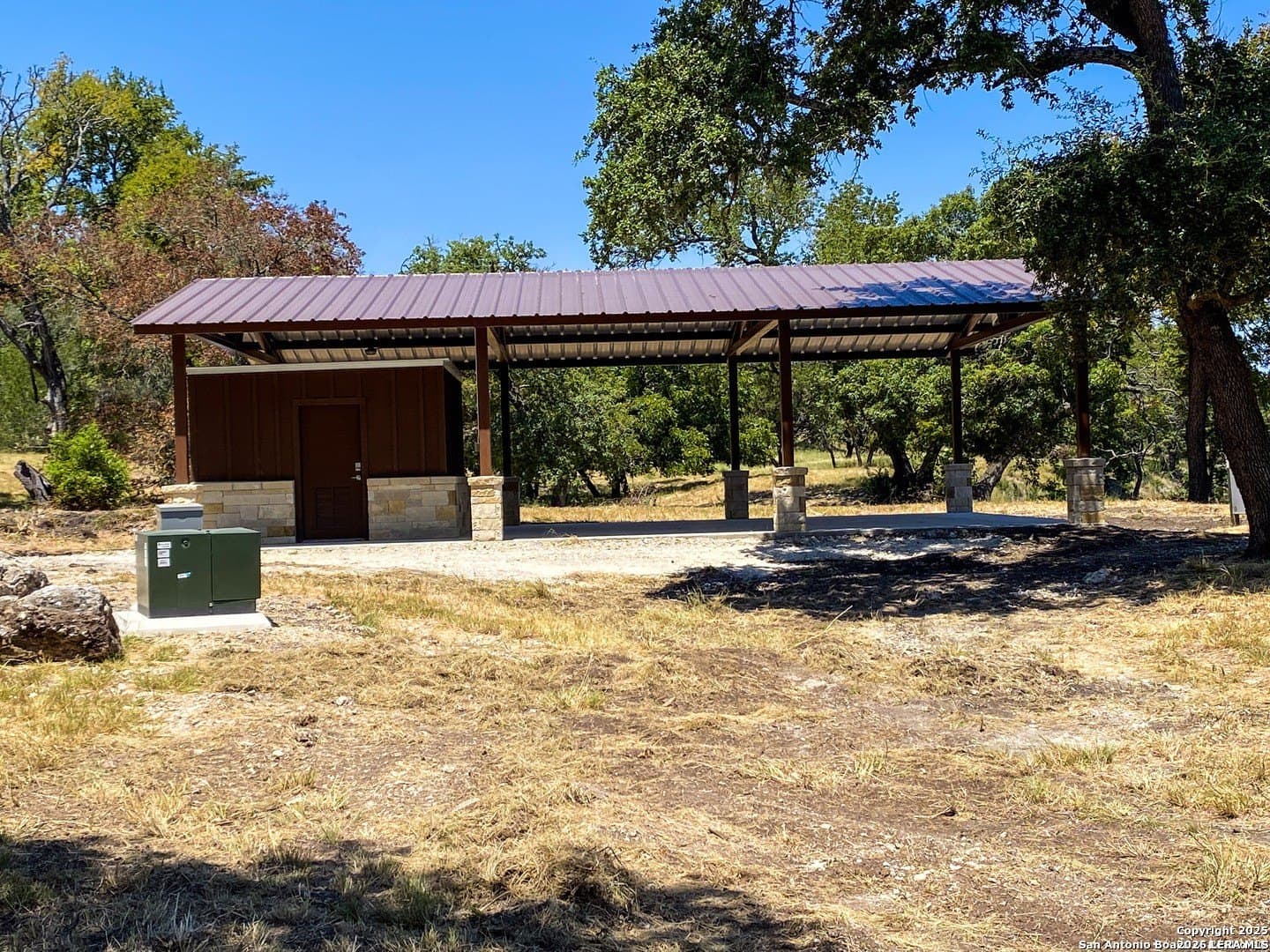 3.14 acres in Kerr County - photo 7