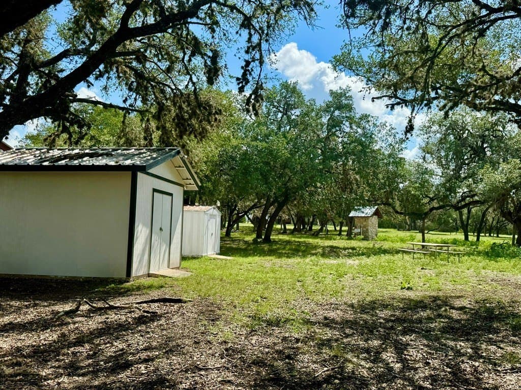 2.16 acres in Real County - photo 8
