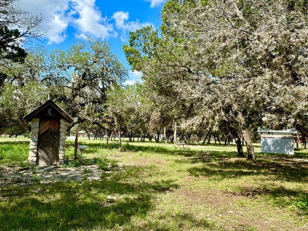 2.16 acres in Real County - photo 6