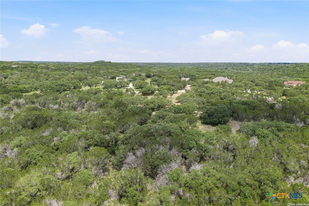 5.27 acres in Comal County - photo 7