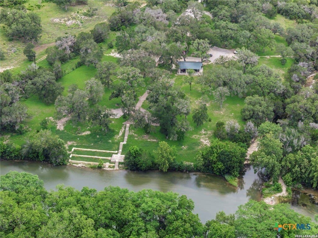 5.27 acres in Comal County - photo 18