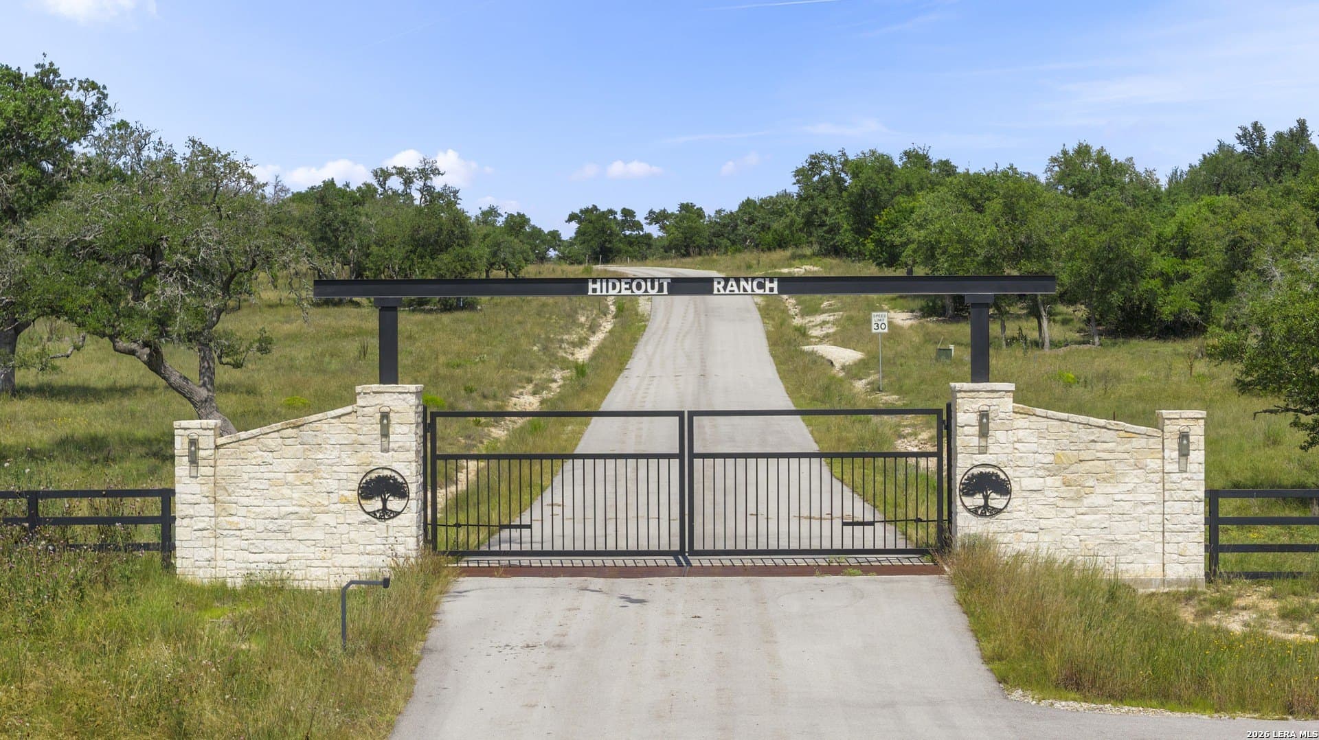 10.11 acres in Gillespie County gallery image 3