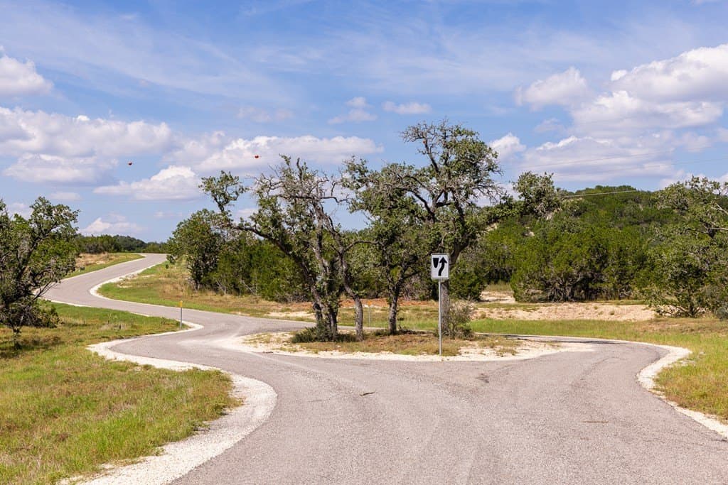 14.07 acres in Kerr County - photo 14