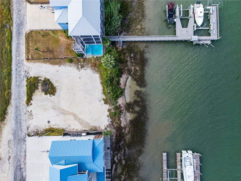 0.52 acres in Nueces County - photo 23