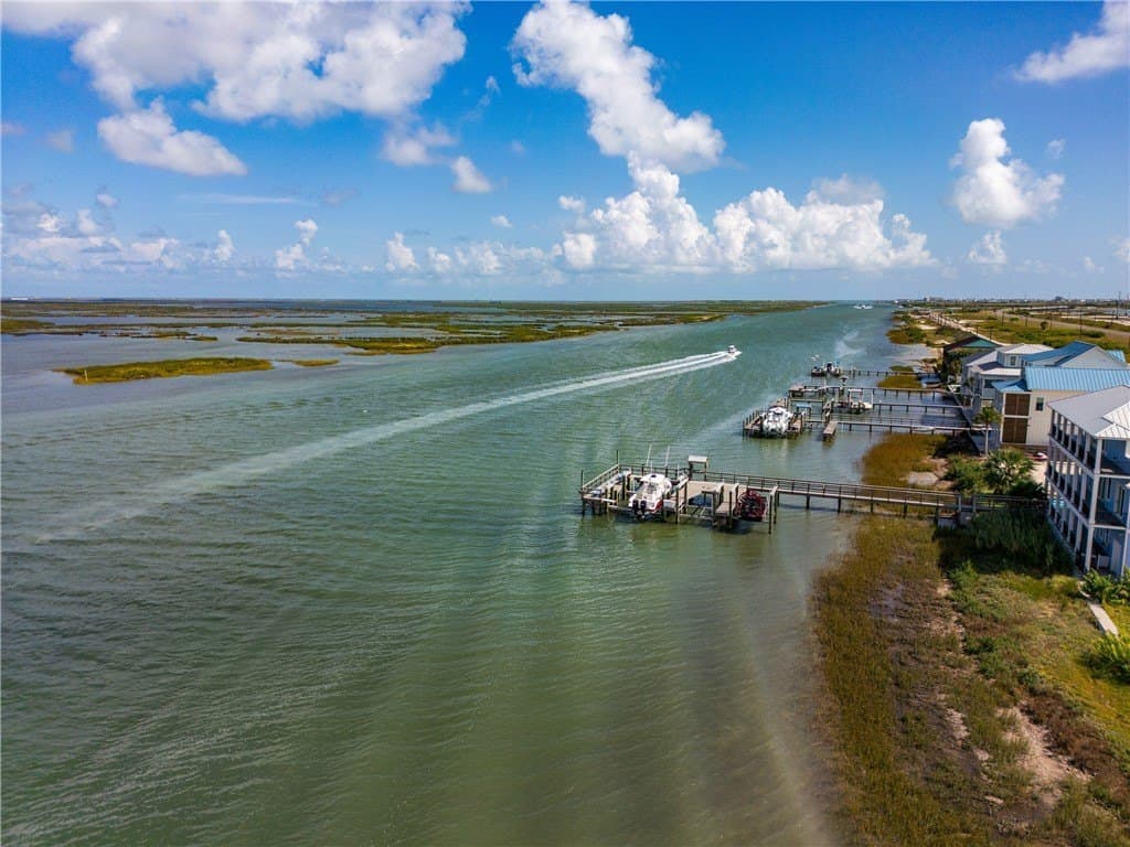 0.52 acres in Nueces County - photo 3