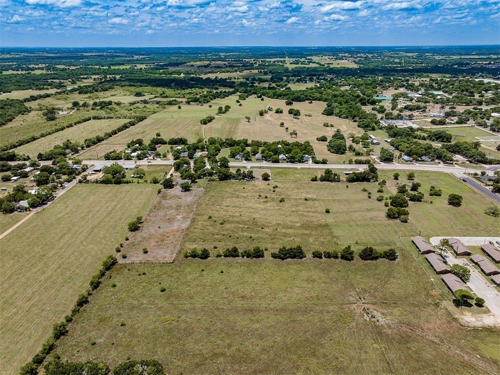 7.42 acres in Fayette County - photo 4