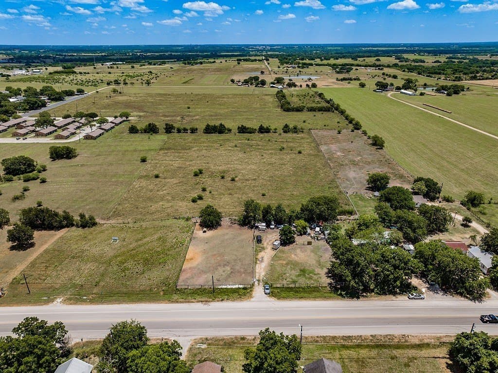 7.42 acres in Fayette County - photo 11