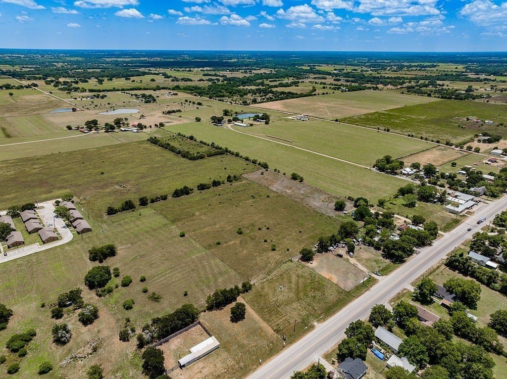7.42 acres in Fayette County - photo 13