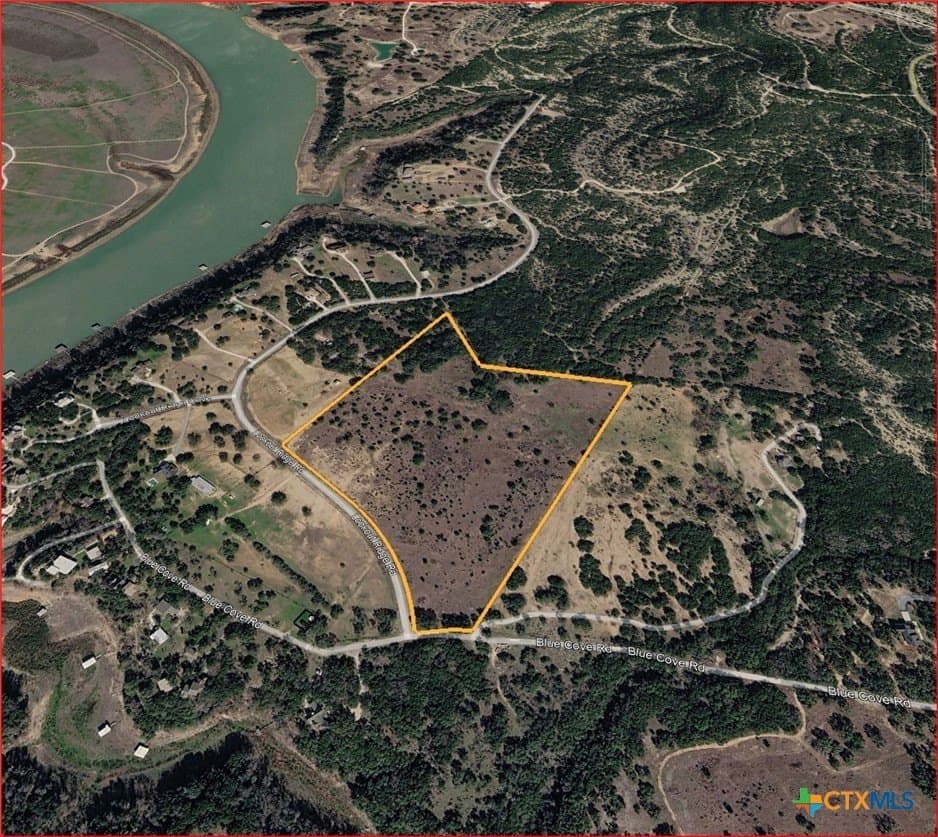 25 acres in Travis County gallery image 2