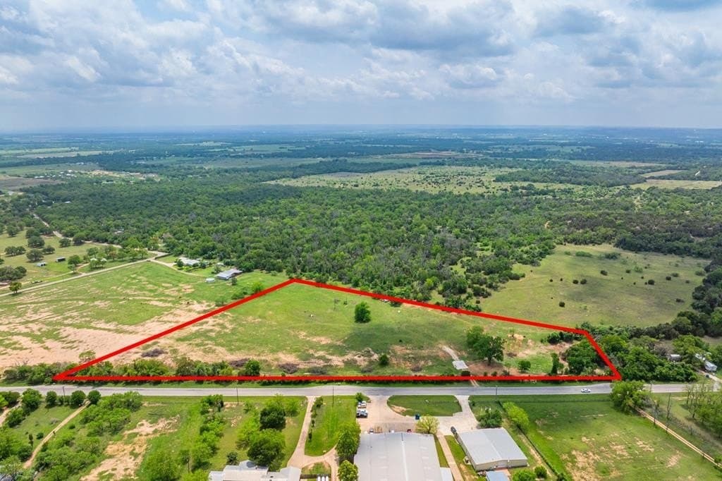 11.24 acres in Gillespie County gallery image 3