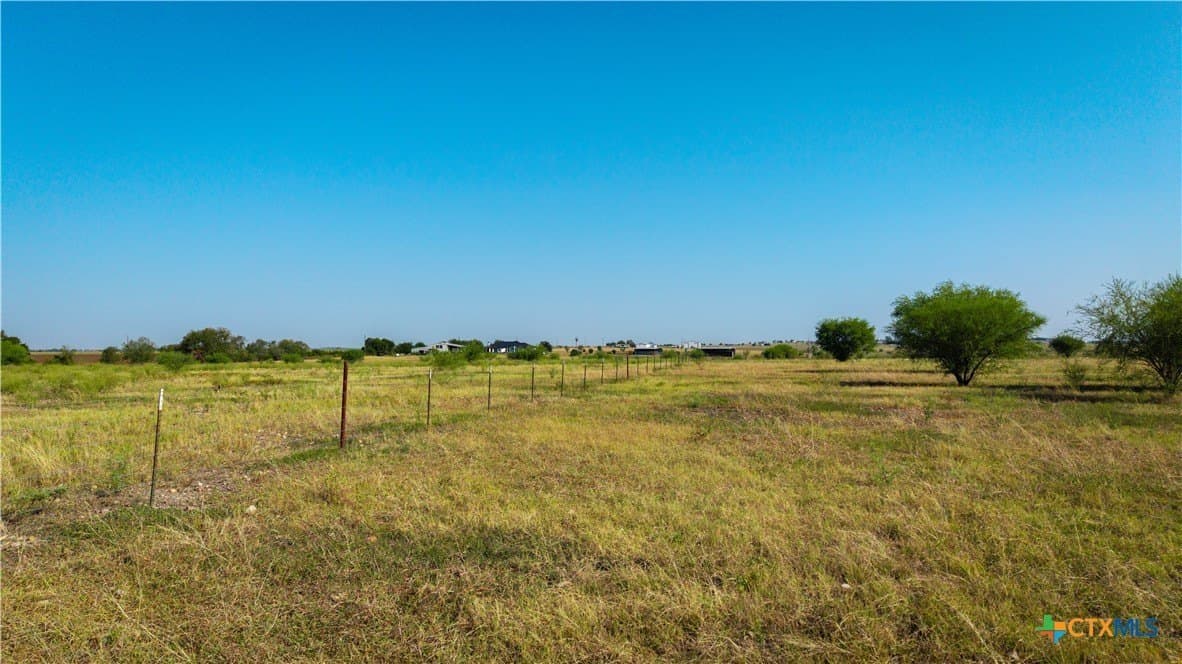 80 acres in Guadalupe County - photo 23