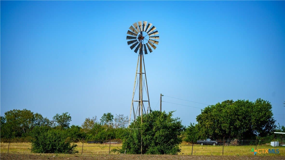 80 acres in Guadalupe County - photo 20