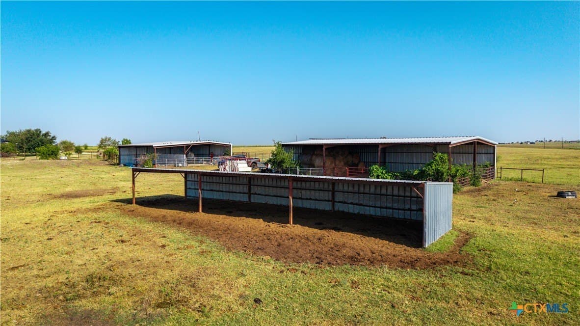 80 acres in Guadalupe County - photo 6