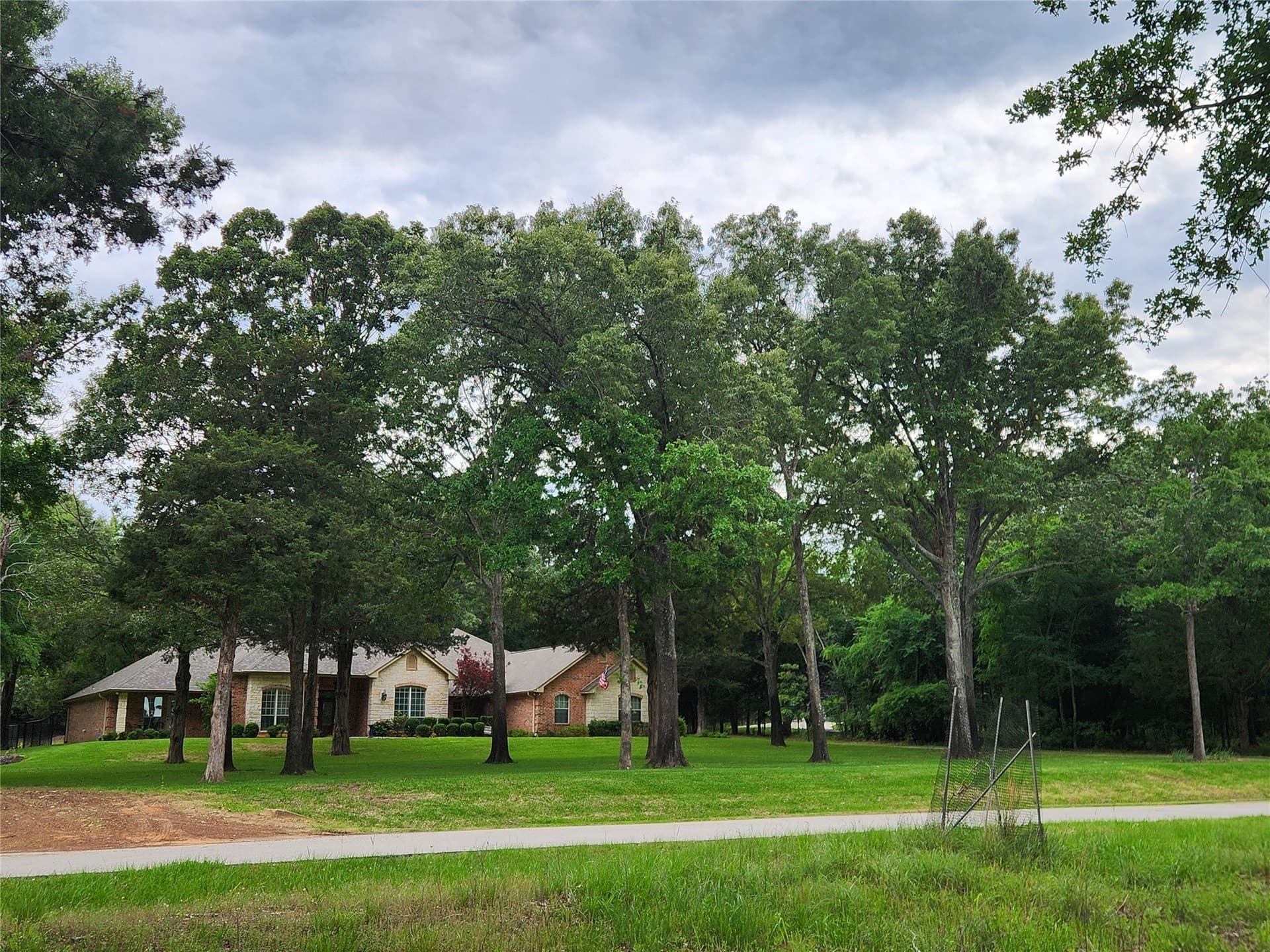 1.07 acres in Henderson County - photo 15