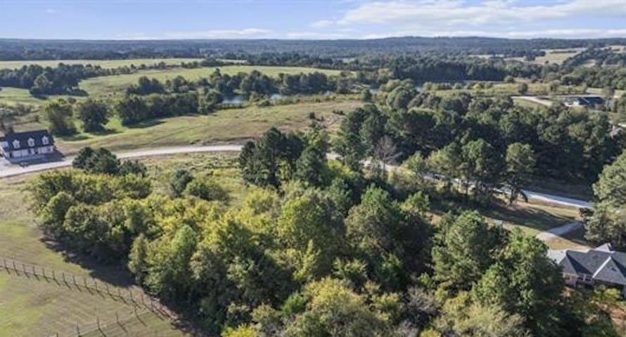 2.11 acres in Smith County - photo 12