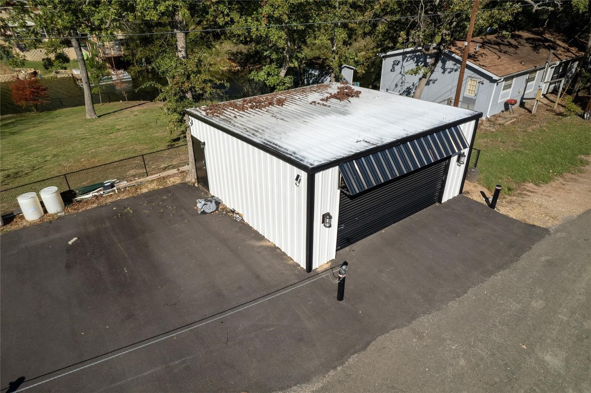 0.21 acres in Henderson County - photo 3