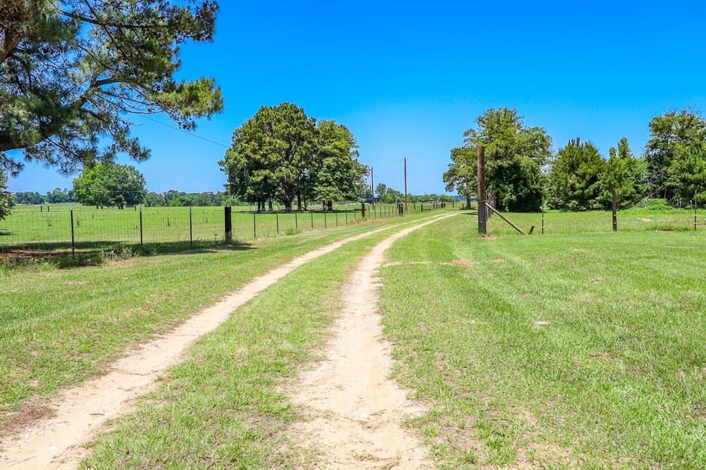 10.86 acres in Texas County - photo 34
