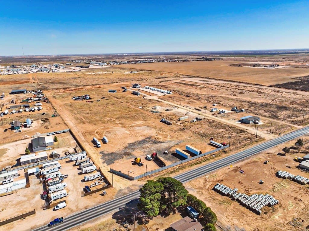 10.41 acres in Midland County gallery image 3