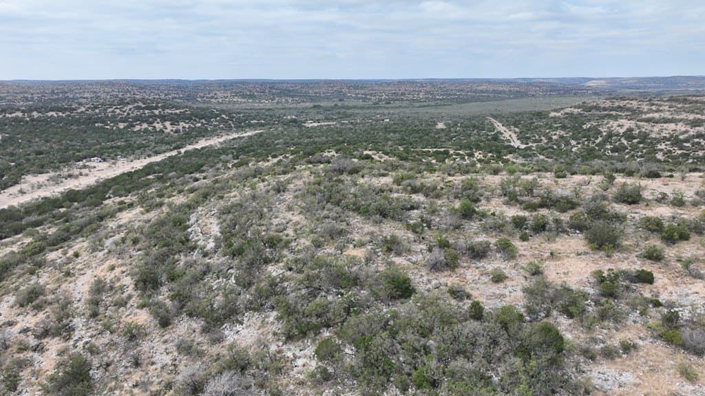 51.07 acres in Edwards County - photo 35