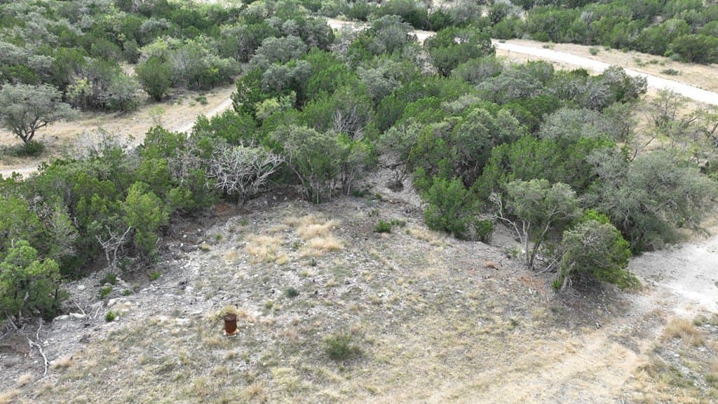 51.07 acres in Edwards County - photo 34