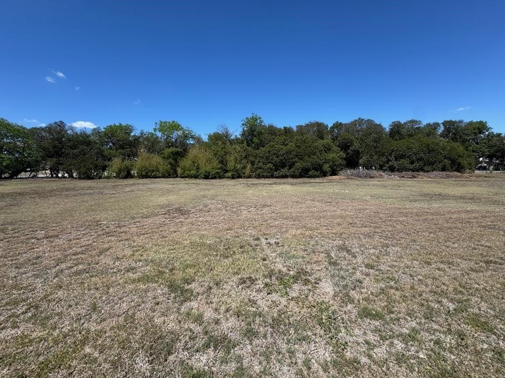 0.21 acres in Bandera County gallery image 4