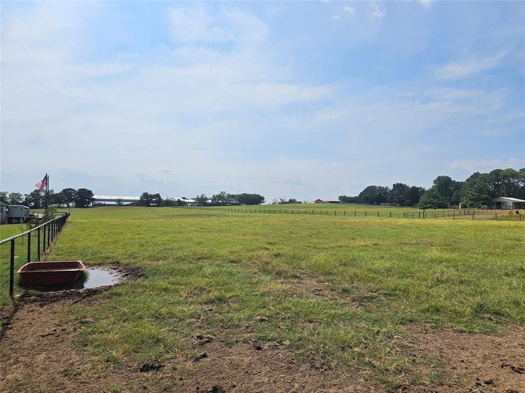 4 acres in Denton County