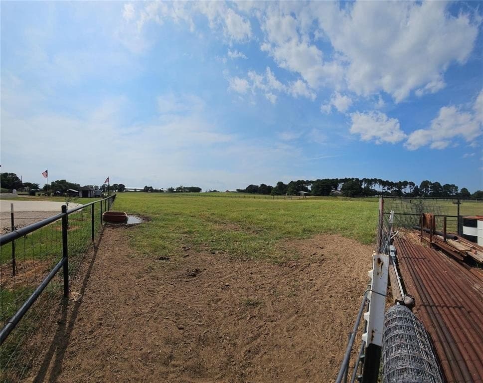 4 acres in Denton County gallery image 3