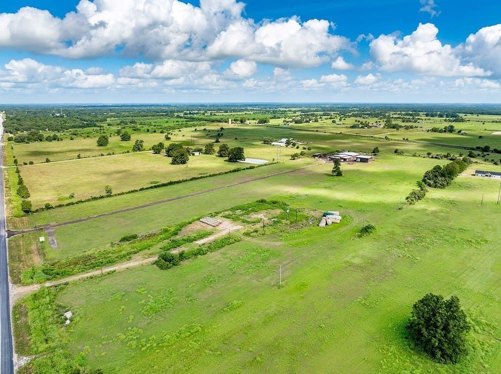 8.94 acres in Fayette County - photo 18