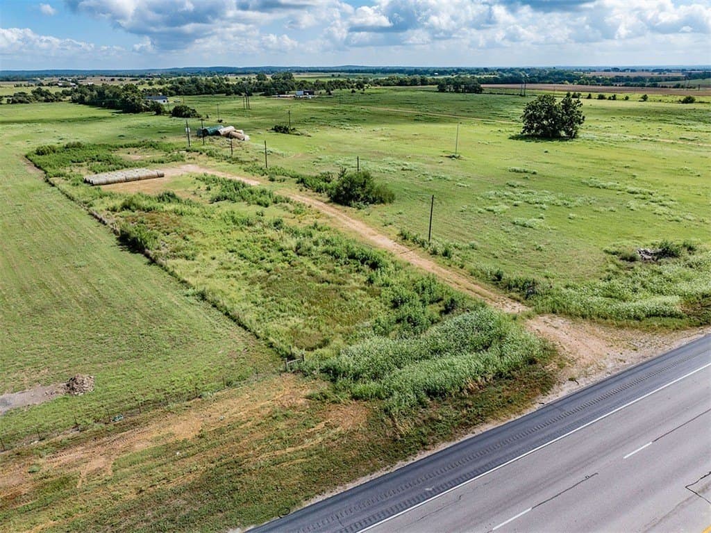 8.94 acres in Fayette County - photo 5