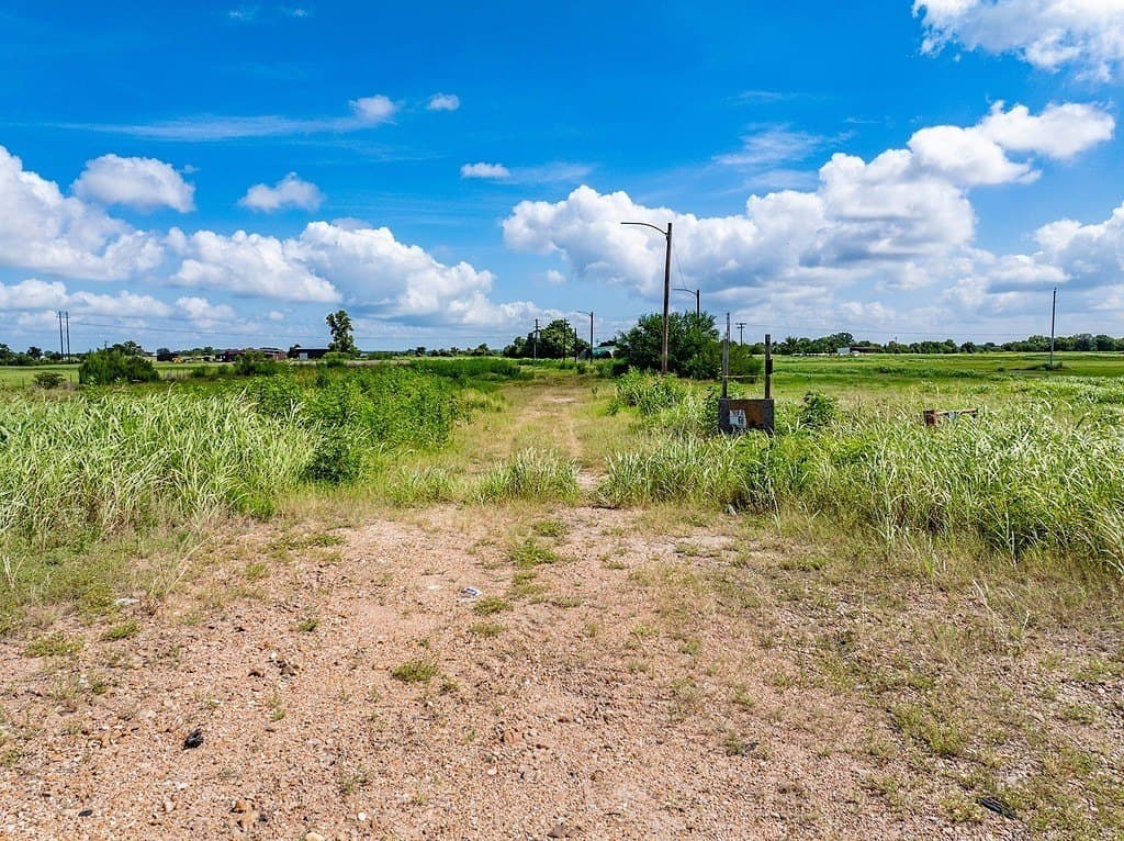 8.94 acres in Fayette County - photo 6