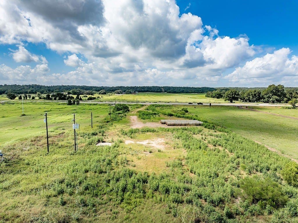 8.94 acres in Fayette County - photo 16