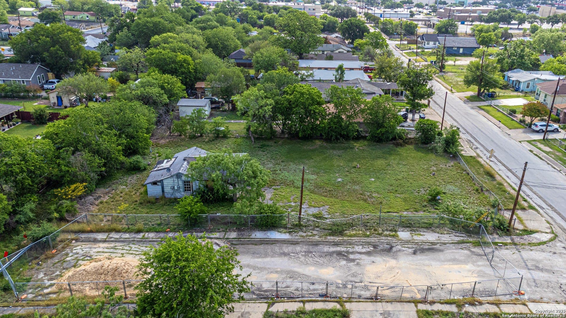 0.39 acres in Bexar County - photo 5