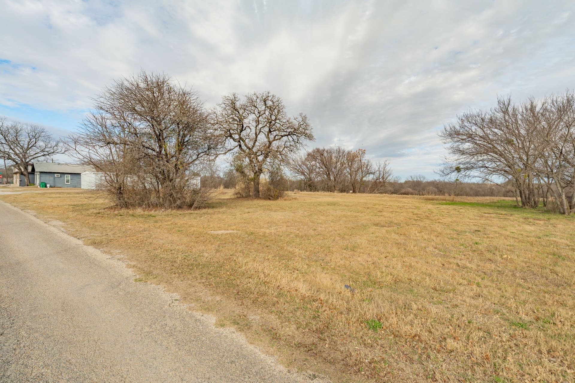 0.32 acres in Erath County - photo 17