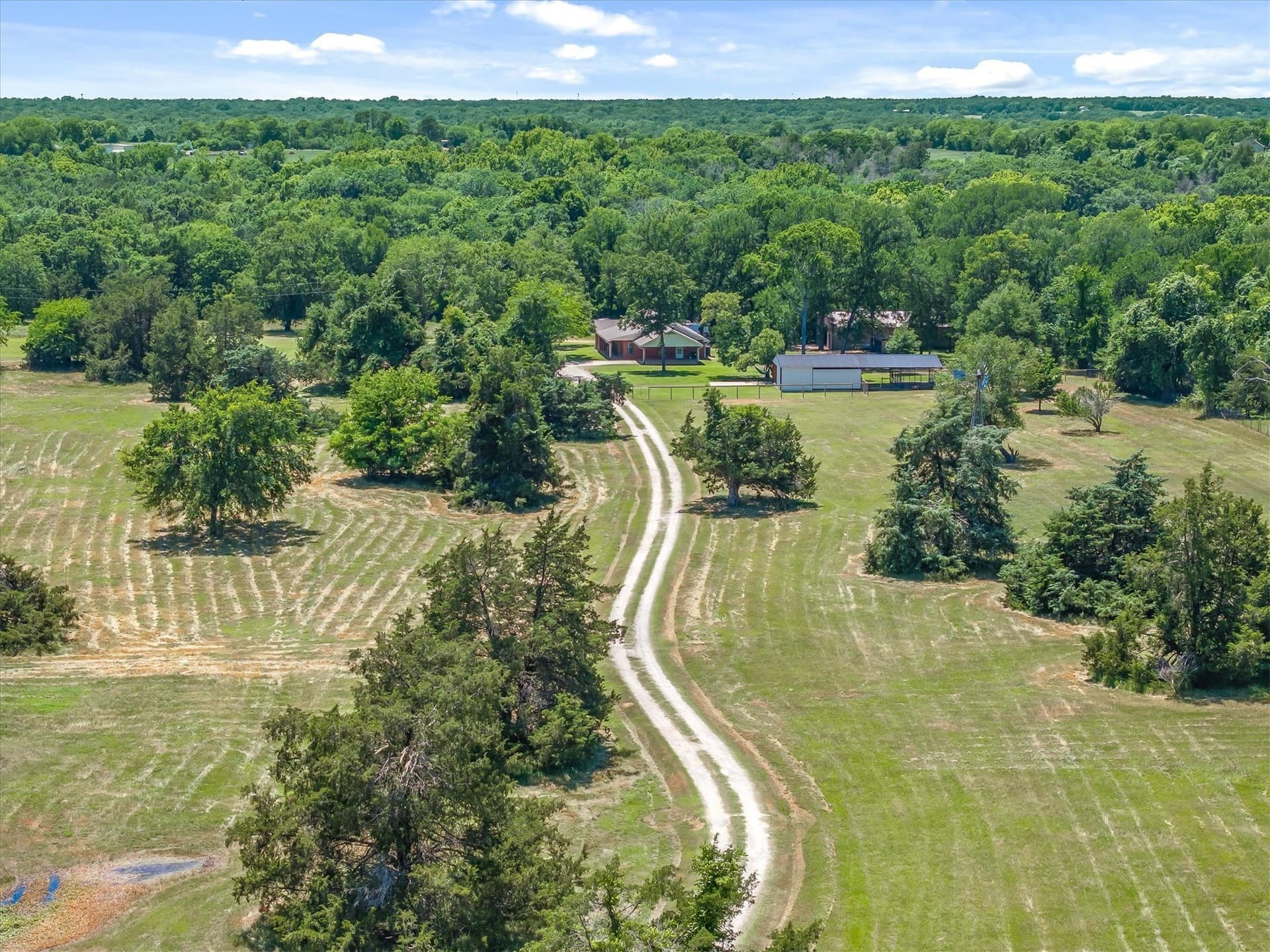 26.94 acres in Kaufman County - photo 6
