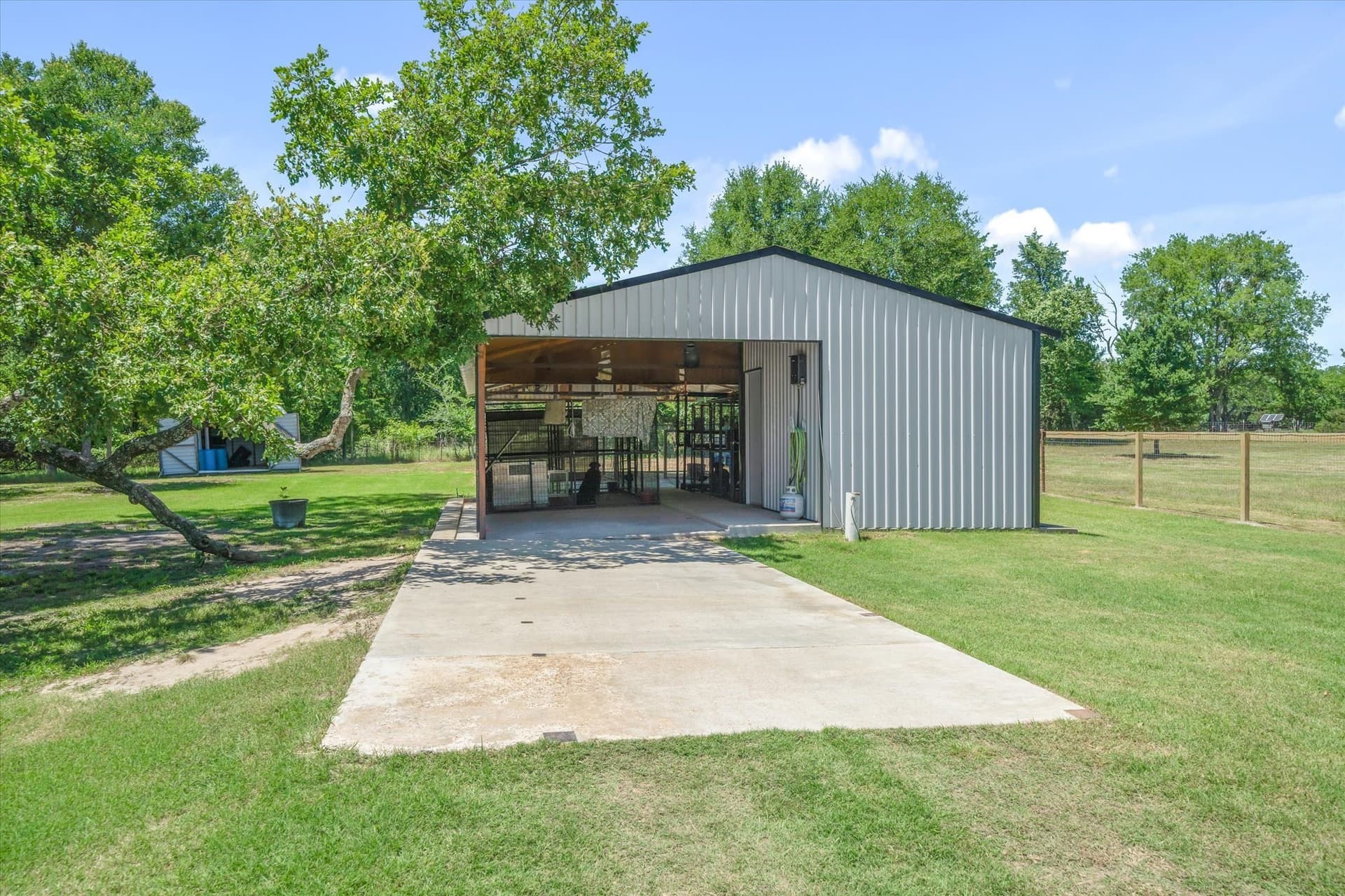 26.94 acres in Kaufman County - photo 35